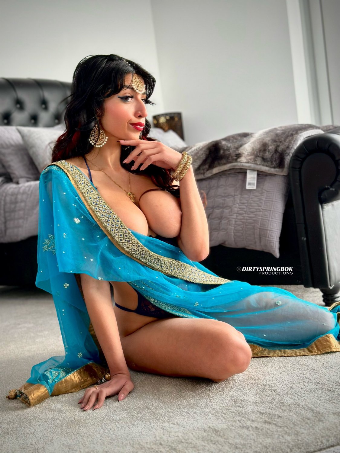 4a1iyah Yasin 🧕🏼 (Tetona Árabe) #DseL86fo