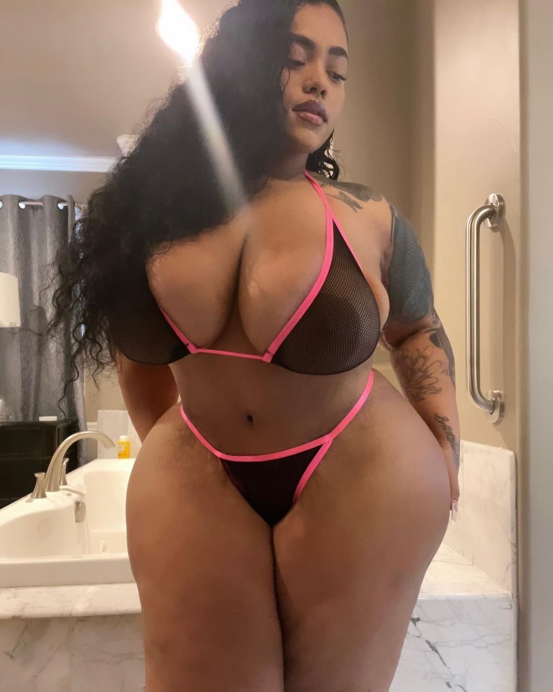BBW got a new look #R7l7aeoX