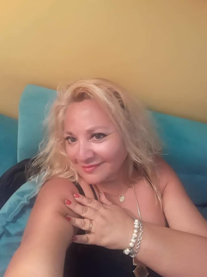 Hora de subir a una puta milf🔥a esta maldita zorra hay que taparle su cara de petera en semen! #2lhrxEsE