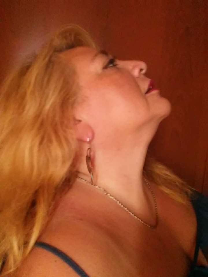 Hora de subir a una puta milf🔥a esta maldita zorra hay que taparle su cara de petera en semen! #p5xXKt3p