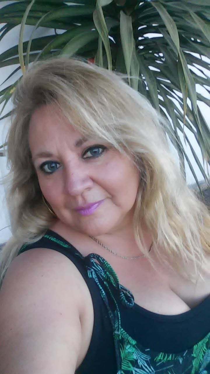 Hora de subir a una puta milf🔥a esta maldita zorra hay que taparle su cara de petera en semen! #pheDA8VW