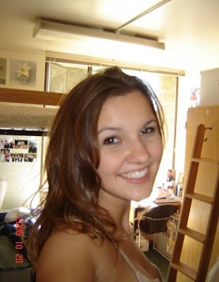 Dumb young slut wants to be famous #EJUmo4Bf