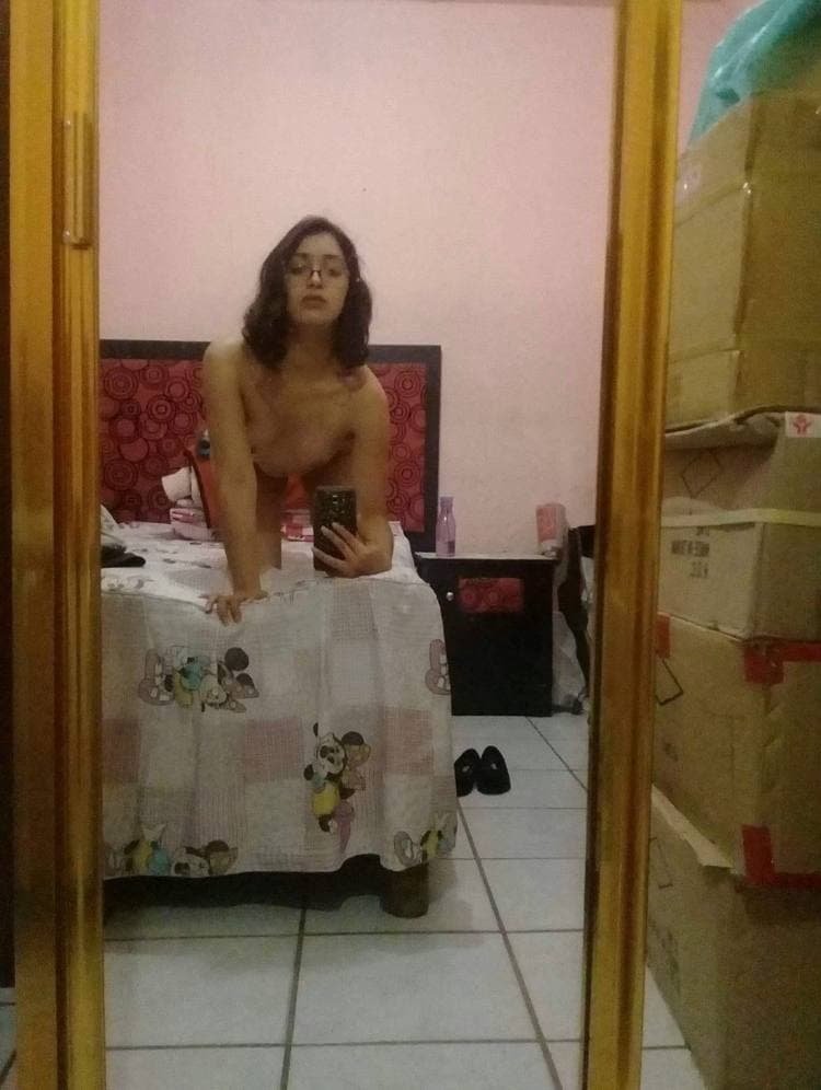 Salma morrita exhibida #8goP6t08