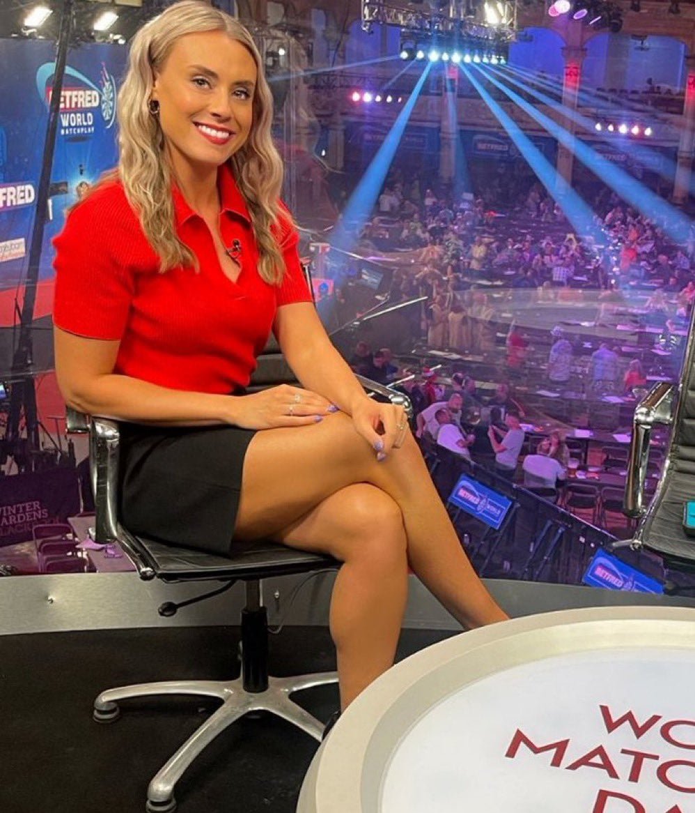 Emma Paton - Fit Sky Sports Presenter π₯π₯π₯ #V8FhlfR5
