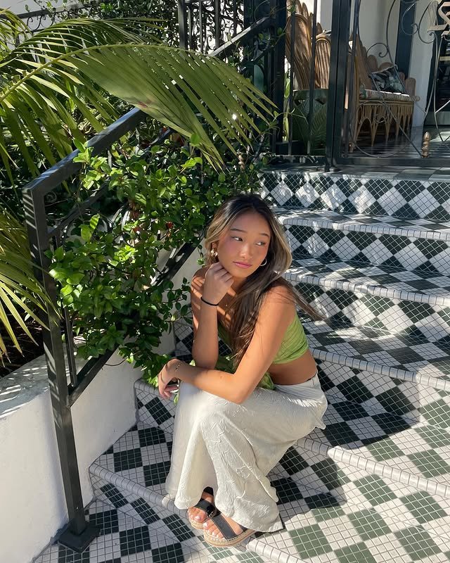 Sexy petite ABG teen Lizzie #eXgHlltt