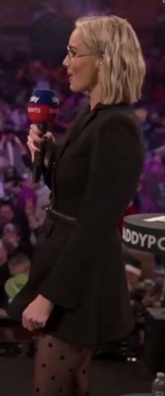 Celebrity Cumdumps 186 #4iliQ30D