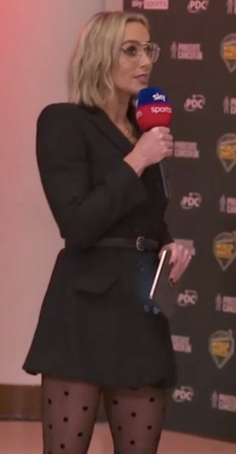 Celebrity Cumdumps 186 #W2gDgdid